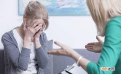女性患者经常失眠多梦 情绪低落易怒失眠多梦