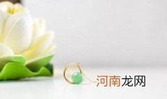 什么是翡翠的松花 什么是翡翠松花