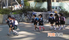 2022年过完年小学几号开学
