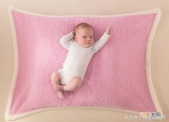 给百天的孩子买什么礼物好 宝宝100天礼物排行榜