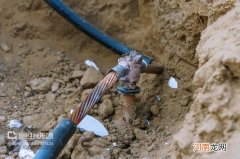 地砖下电线漏电检查方法