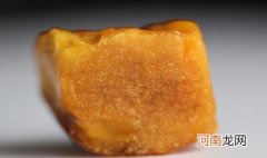 如何挑选丹麦蜜蜡原石