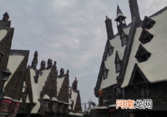 北京环球影城玩一天每人大约多少钱