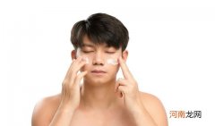 洗面奶怎么用才正确 洁面乳的正确使用方法