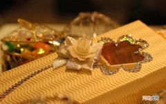 跖疣 ~ 涂 五妙 水仙 膏 四天 了 ~ 无 疼痛 ~ 疣 突出 了 ~ 较硬 ~ _ 千 问 健康 跖