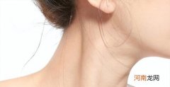 女生穿polo衫搭怎么穿好看 女士polo衫搭配图片分享