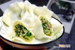 家常牛肉饺子的做法介绍 牛肉饺子馅配什么蔬菜