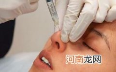 隆鼻修复可以几次