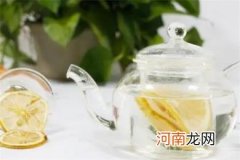 柠檬泡水怎么是苦的味道