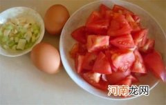 西红柿炒鸡蛋的做法步骤