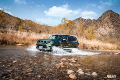 196kW功率+406Nm扭矩，BJ60都动了哪些“小心思”