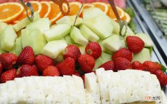喜欢兔子的男生的性格 为什么男生喜欢摸小兔兔