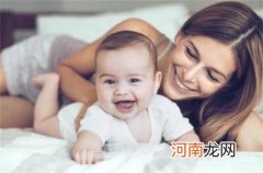 妈妈发烧能不能喂奶