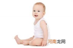 宝宝的动作是他成长的里程碑
