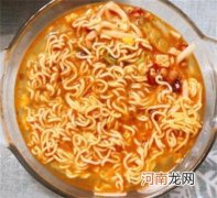 怀孕吃方便面和薯片要注意什么