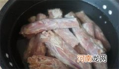 自己在家怎么做出好吃的卤鸭脖
