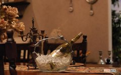 吃螃蟹不能和什么一起吃 吃完螃蟹能吃巧克力吗